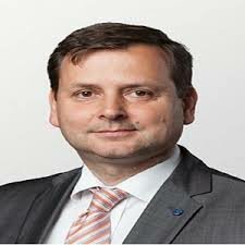 Comienzo del periodo de madurez.