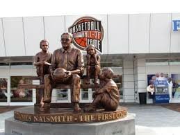 Muere James Naismith