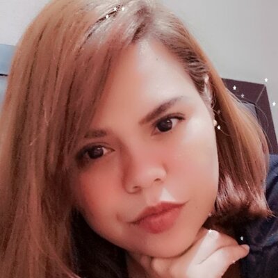 Timeline: Biografía de Olivier como hija