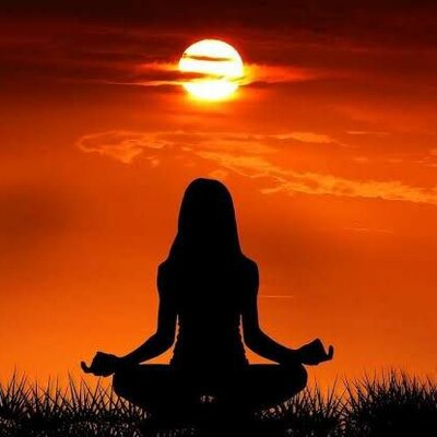 Timeline: HISTORIA DEL YOGA