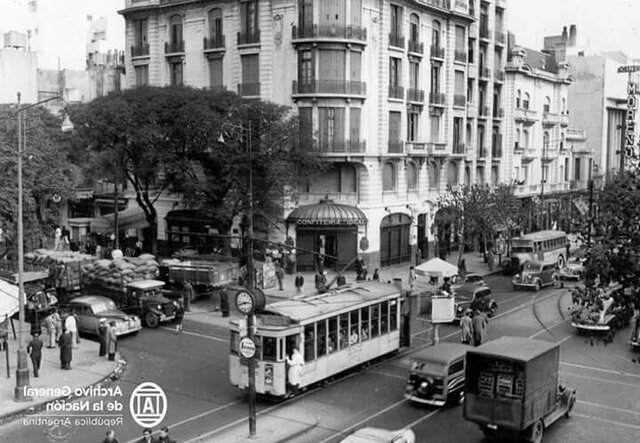 Avenida Rivadavia