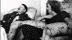 “Hitler se Suicida”