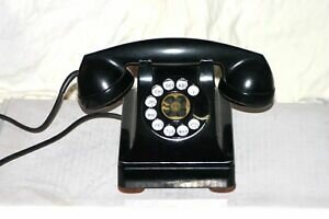 Henry Dreyfuss (1904 - 1972)