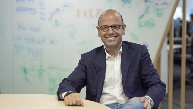 Viaje al centro del humanismo digital "Luis pardo céspedes"