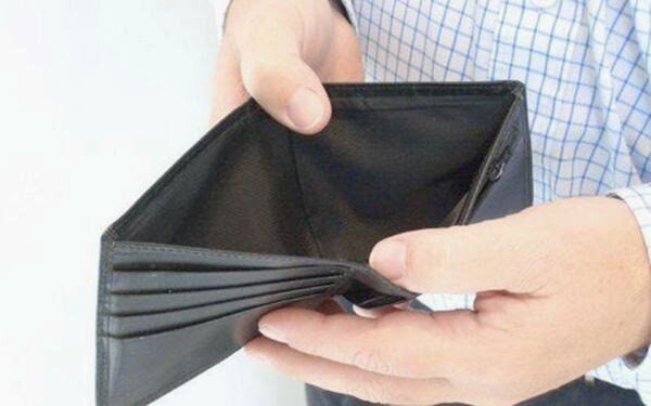 PROBLEMAS ECONOMICOS