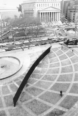 Tilted Arch (Minimal art)