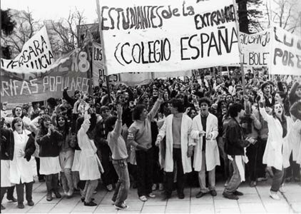 CLAUSURA DE CENTROS DE ESTUDIANTES