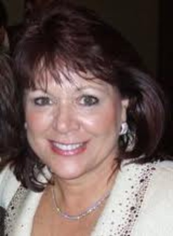 Jane Hooper Sutton of Western Carolina University Chapter is named National Panhellenic Council President