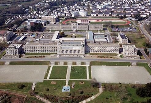 L'École de médecine navale de Brest