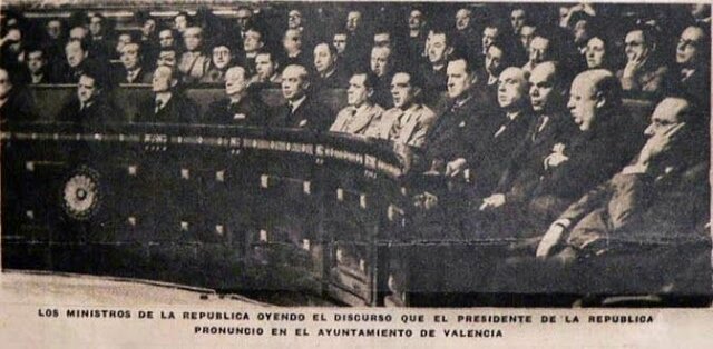 Traslado del Gobierno Republicano a Valencia.