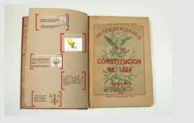 PRIMERA CONSTITUCIÓN