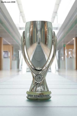 Gana su primer Supercopa europea