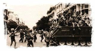 Tropas vietnamitas invaden Camboya y derrocan el régimen de los Khmers Rojos