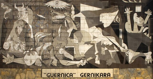 Picasso pinta el Guernica.