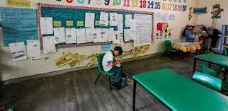 MEX. Programa para abatir el rezago educativo