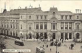 1821, Se creó la Bolsa Mercantil y se sanciono la Ley reglamentaria de corredores y martilleros.