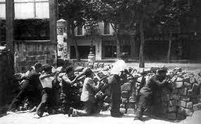 Luchan entre sí en Barcelona distintas fuerzas republicanas enfrentadas a causa de la primacía de la revolución o la organización militar.