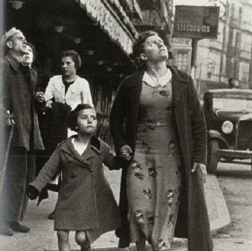 Los franquistas completan la conquista del norte de España.