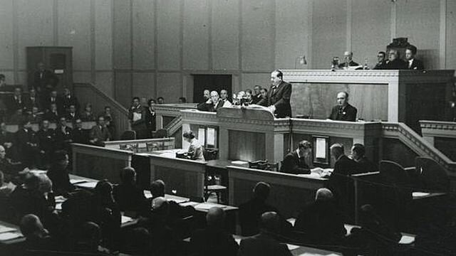 El gobierno de Negrín abandona Barcelona y se dirige a Figueras