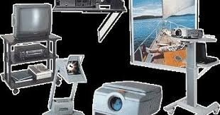 Enseñanza a través de los medios de comunicación.