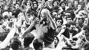 Asume Cámpora como presidente