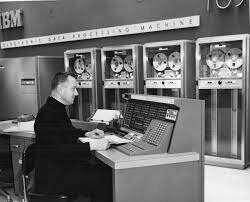 Roberto Busa y el hipertexto