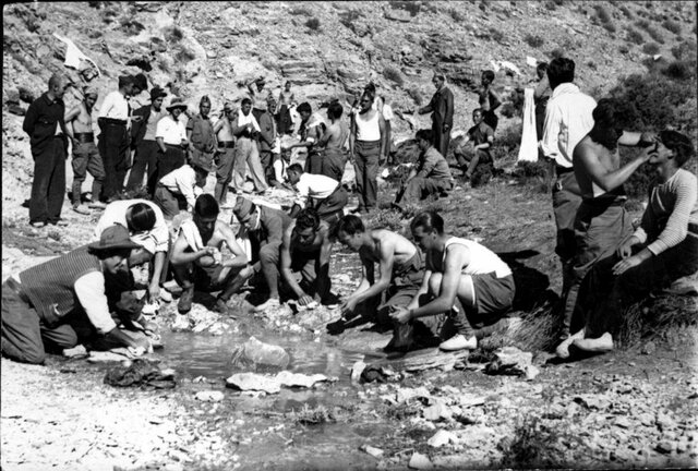 Málaga cae en poder de los franquistas, auxiliados por tropas italianas, el día 3. La inmediata represión se cobra miles de muertos.