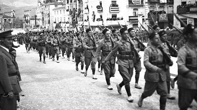 Desembarco de legionarios y regulares al mando de Franco (5 agosto)