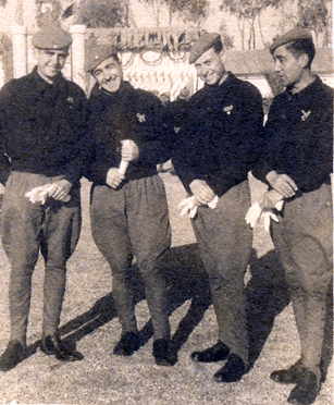 Franco promulga el día 19 el llamado Decreto de Unificación, por medio del cual crea una única formación política legal bajo su mando: FET y de las JONS.