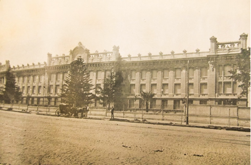 Fundación del Colegio Provincial de La Plata