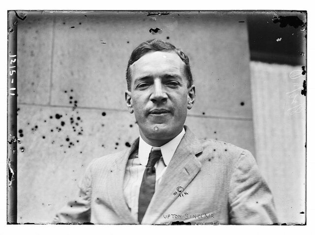 UPTON SINCLAIR PUBLISHES "THE JUNGLE"