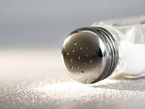 Inicia el consumo de sal en Grecia