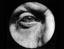 La lupa de la abuela