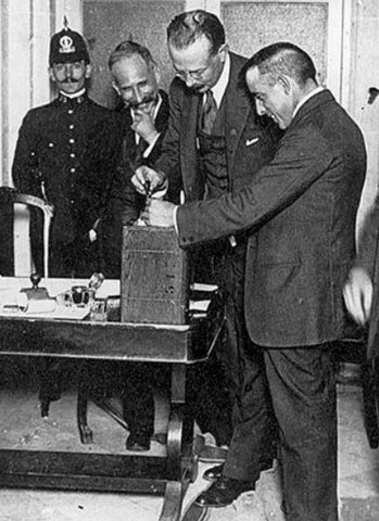 1911: AGOSTO 11, SEPTIEMBRE 15 y DICIEMBRE 20