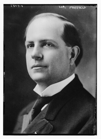 TEXAS ELECTS ESTABLISHED KLANSMAN TO THE SENATE