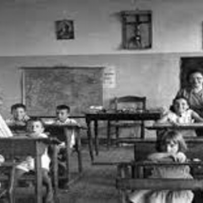 Timeline: Principales hitos/sucesos políticos y educativos argentinos 1884-1916