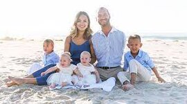 Timeline: Nick Vujicic's life