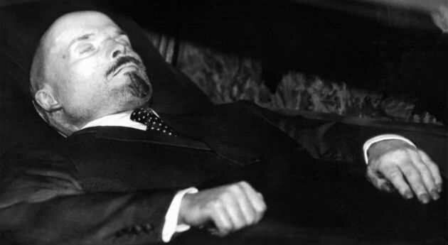 _Muerte de Lenin y Primera constitución de la URSS_