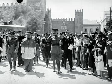Queipo de Llano se subleva en Sevilla