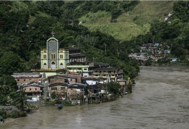 Las comunidades de Valdivia y Puerto Valdivia, disfrutan hoy de la materialización de 3 proyectos de beneficio comunitario elegidos y priorizados en procesos amplios de votación pública.