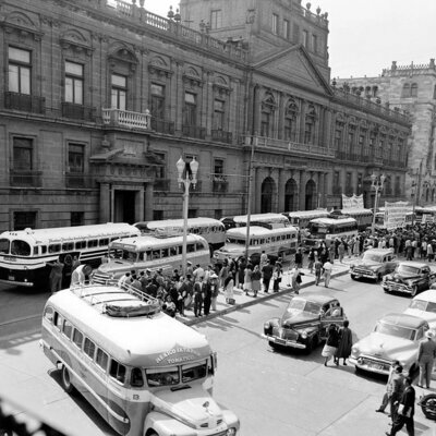Timeline: RECONSTRUCCIÓN NACIONAL 1946-1973