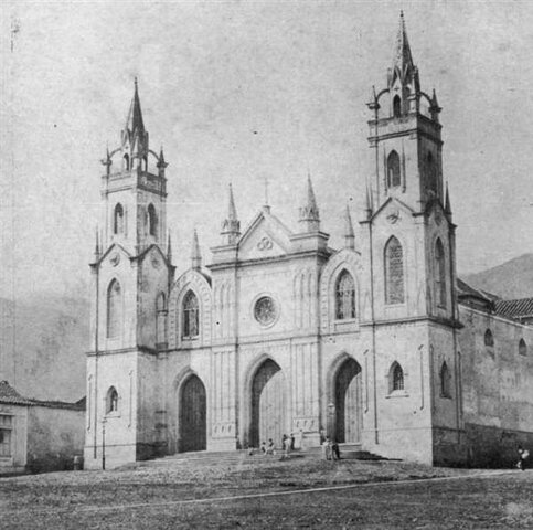 La Iglesia de la Santísima Trinidad de Caracas pasa a ser el Panteón Nacional