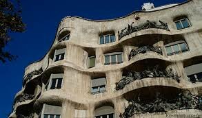 Casa Milá O La Pedrera