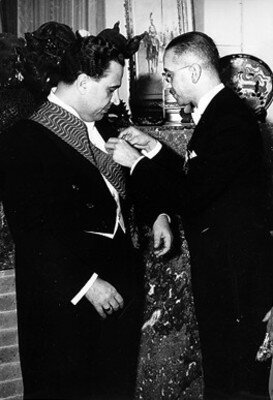 Jaime Torres Bodet fue nombrado Doctor Honoris Causa por la Universidad de Nuevo México.