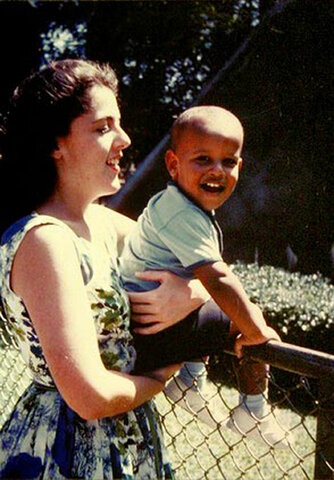 He was born Born in Hononulu, Hawaii.