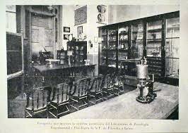 H. Piñeiro crea el primer laboratorio de psicología experimental