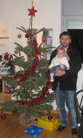 Ens vam anar a viure a manresa.