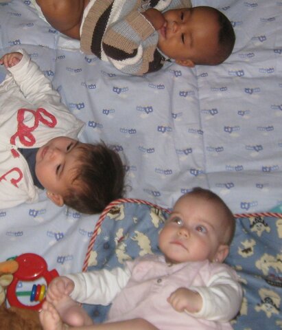 Coneixo amb la coral i el Pau.