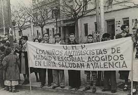 Traslado del gobierno republicano a Valencia