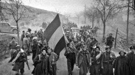 Timeline: Sublevación militar y Guerra Civil (1936-1939). Dimensión política e internacional del conflicto. Evolución de las dos zonas. Consecuencias de la guerra.